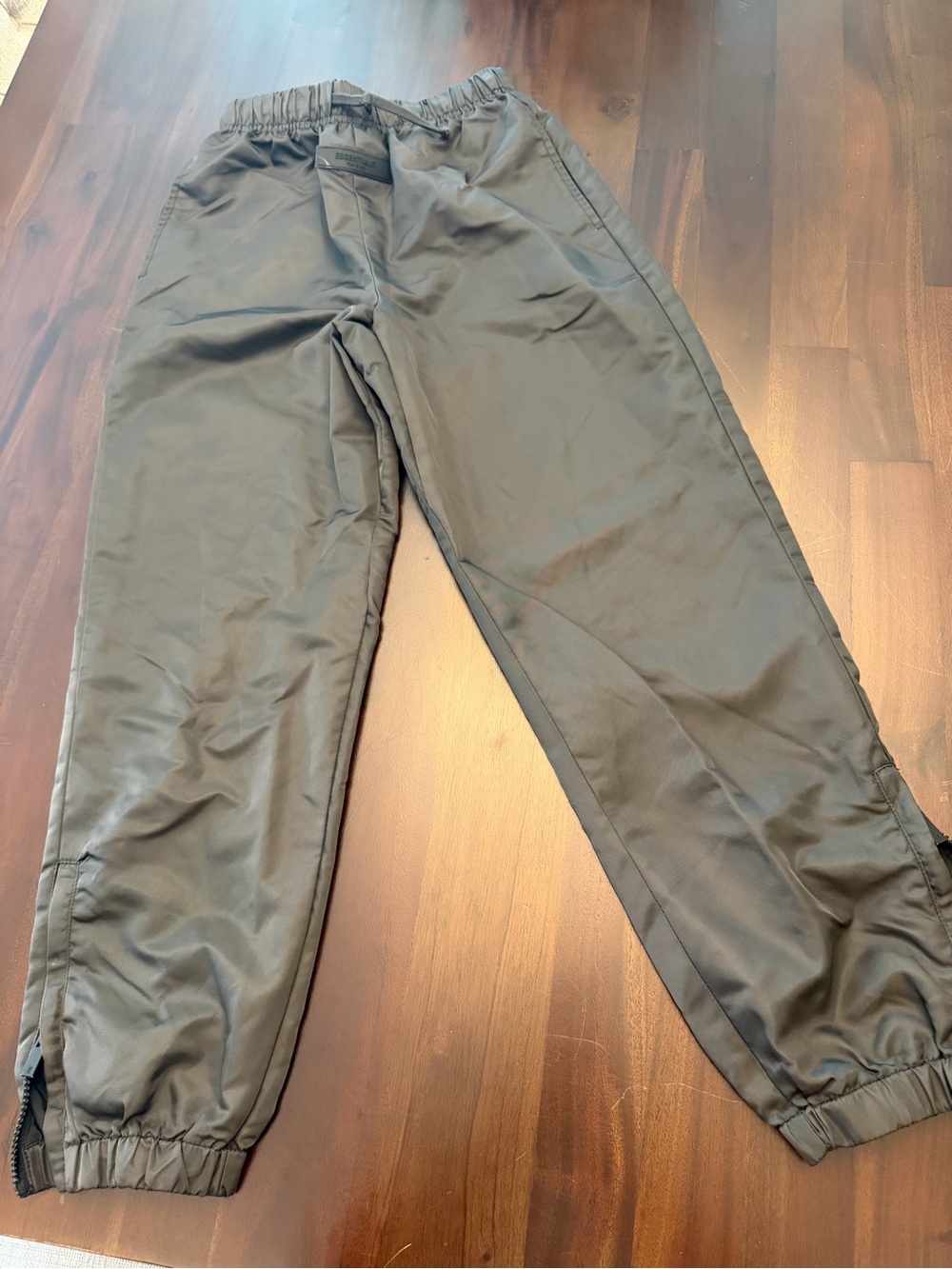 Fear of God Essentials Kids - Logo-Appliquéd Nylon Track Pants